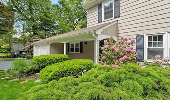 40 Sage Dr, Warwick, RI 02886