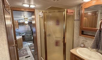 29 B St, Cascade, ID 83611