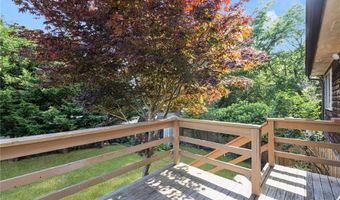 104 Conanicus Rd, Narragansett, RI 02882