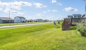 3522 NE Winding Trail Dr, Ankeny, IA 50021