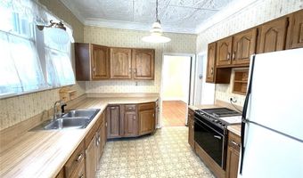 809 Logan St, Alton, IL 62002