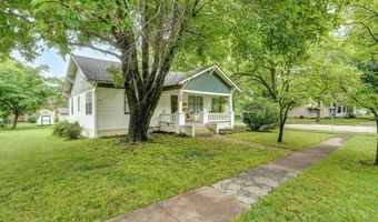 601 S Madison Ave, Aurora, MO 65605