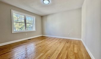 5 Day St, Billerica, MA 01821