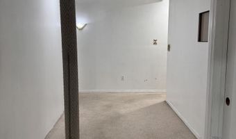 26 Gaston St, Aberdeen, NJ 07747