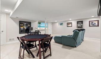 1738 E JONQUIL Ter, Arlington Heights, IL 60004