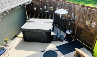 622 NE 23rd Ave, Aberdeen, SD 57401