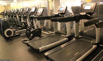 1530 KEY Blvd 1319, Arlington, VA 22209