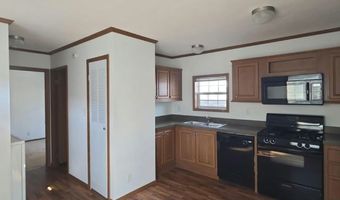 43 Coke Ave 83, Avenel, NJ 07001