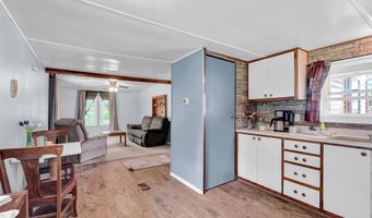 19 Walnut Heights Rd, Bedford, IN 47421