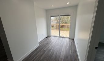 401 W Granville Ave, Albany, IN 47320