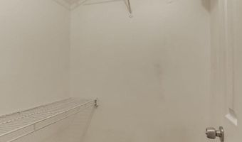 3305 WYNDHAM Cir 353, Alexandria, VA 22302