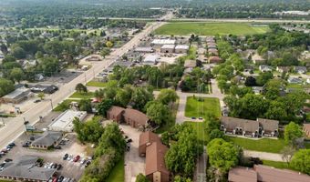 206 ROYAL Ct 12, Appleton, WI 54915