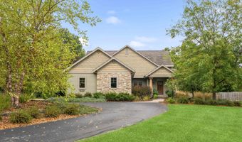 4920 N MEADE St, Appleton, WI 54913
