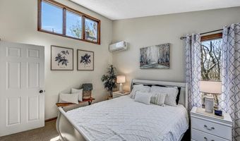 25 Arciel Dr, Albrightsville, PA 18210