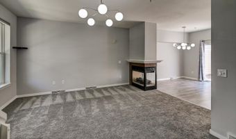 62 S Gardens Way, Fitchburg, WI 53711