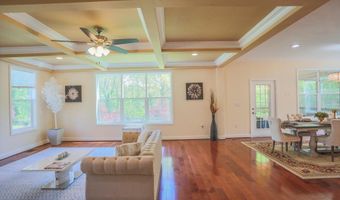 7313 BYRNELEY Ln, Annandale, VA 22003