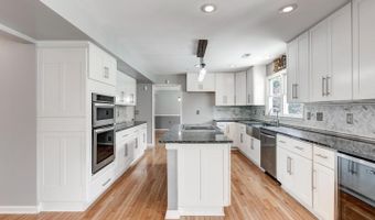 3303 TUDOR Ct, Adamstown, MD 21710