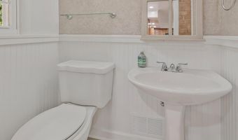 5156 LINETTE Ln, Annandale, VA 22003