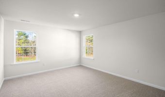 962 Misty Creek Dr, Aberdeen, NC 28315