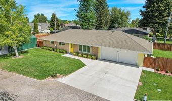 30 Parker Ave, Blackfoot, ID 83221