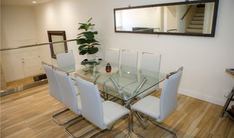 5229 Balboa Blvd 32, Encino, CA 91316