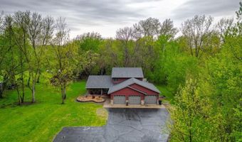 38177 Twin Oaks Dr, Avon, MN 56310