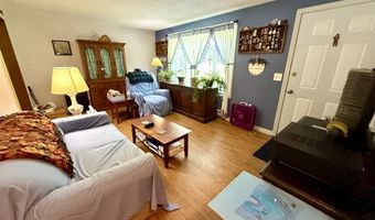 348 Nichols Rd, Barre, MA 01005