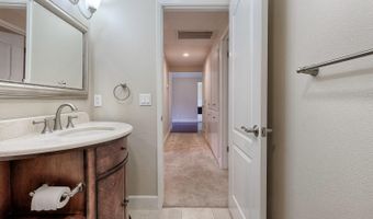 6828 Fairfield Dr, Santa Rosa, CA 95409