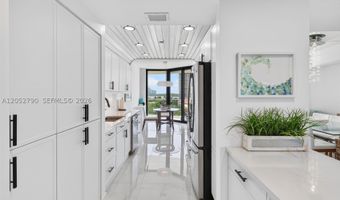 2800 ISLAND BL 904, Aventura, FL 33160