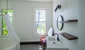 140 Grand St, Albany, NY 12202