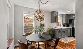 276 Palm Ave, Ashland, OR 97520