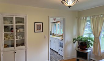 138 Cedar St, Brattleboro, VT 05301