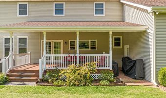 19422 Stirrup Dr, Abingdon, VA 24211