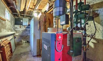 119 Alfred Drowne Rd, Barrington, RI 02806