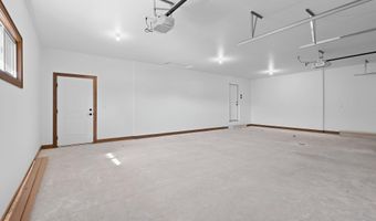 513 KIRKLAND Ave, Algoma, WI 54201