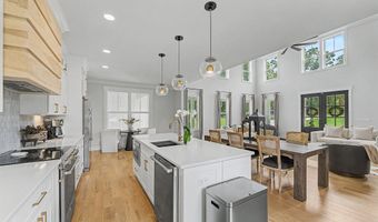 811 Beeks Rd, Belton, SC 29627