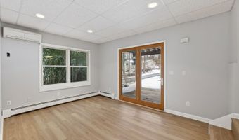 30 Tanglewood Dr, Alloway, NJ 07422