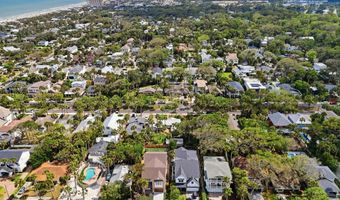 340 9TH St, Atlantic Beach, FL 32233