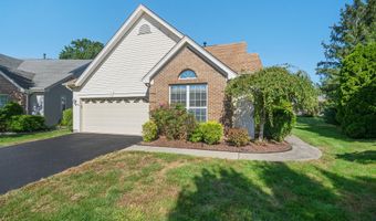 11 Nautical Ct, Bayville, NJ 08721