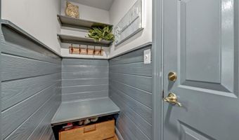24165 SPRING MEADOW Cir, Aldie, VA 20105