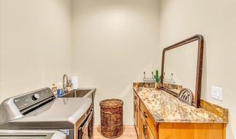 1564 S Flores Ln, Benson, AZ 85602