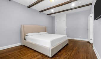 46 W 43RD St, Bayonne, NJ 07002