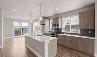 17332 SW KITE Ln, Beaverton, OR 97007