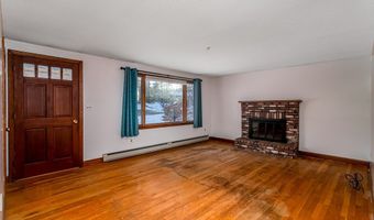 10 Jonathan Dr, Ayer, MA 01432