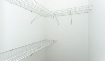 9591 Pecan Tree Dr, Baton Rouge, LA 70810