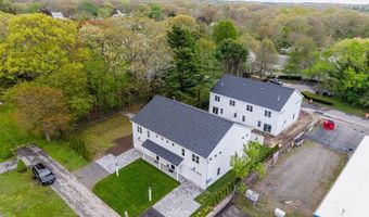 14 Hayes St 1, Acushnet, MA 02743