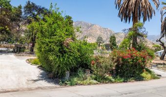 701 E Palm St, Altadena, CA 91001