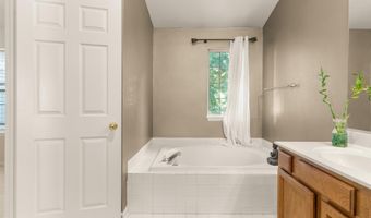 16113 PARKLAWN Pl, Bowie, MD 20716