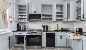 23 OBRIEN Ct 2Nd Floor, Bayonne, NJ 07002