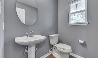 7208 Parklake Pl, Indianapolis, IN 46217